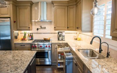 Kitchen Renovations – Custom Cabinets vs. Professional Painting Services